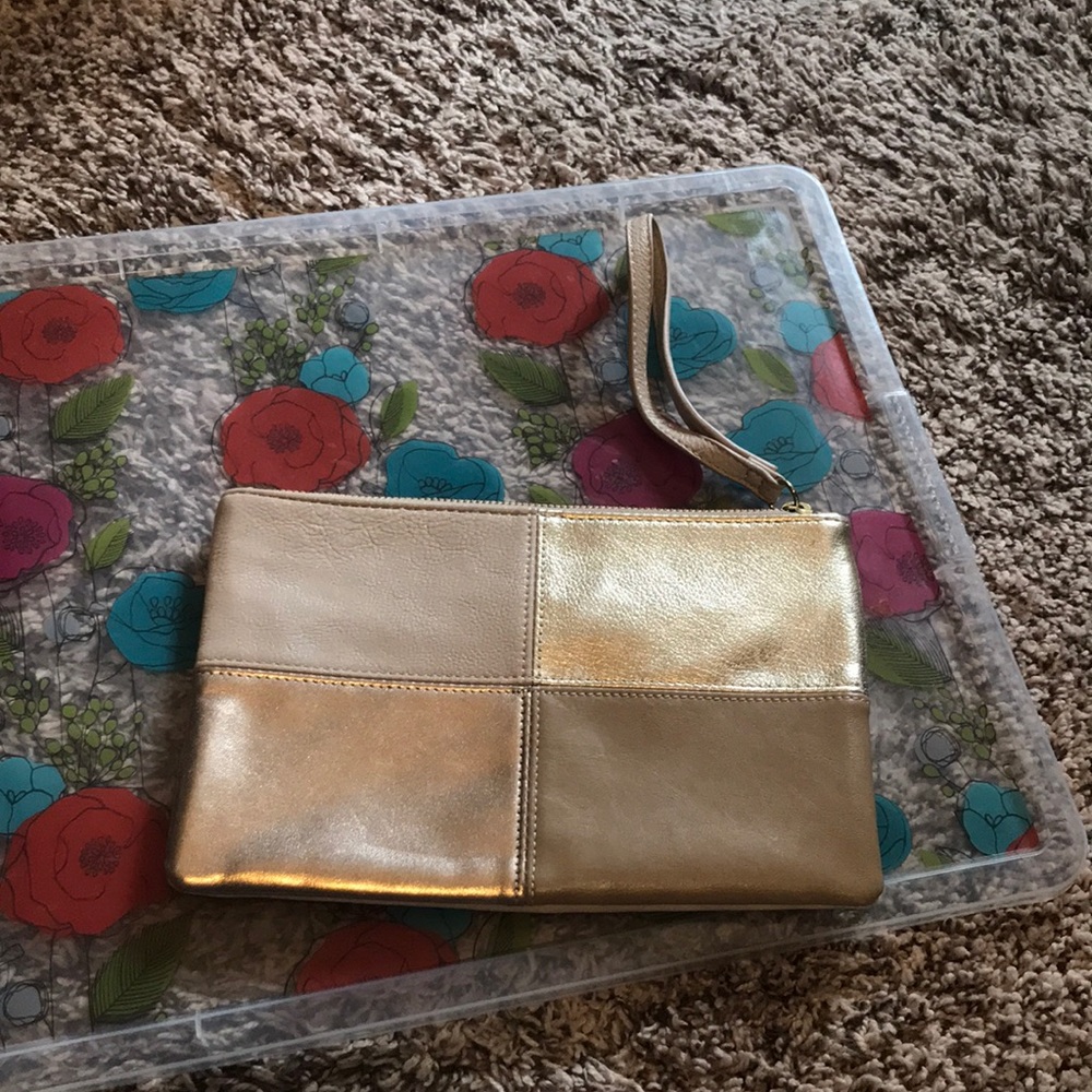 Wristlet